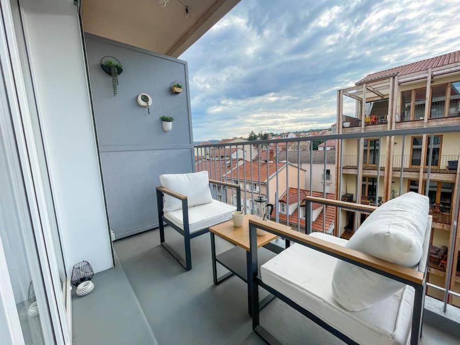 Le Lagon Bleu - Appt Wifi Parking Balcon Le Puy-en-Velay Eksteriør billede